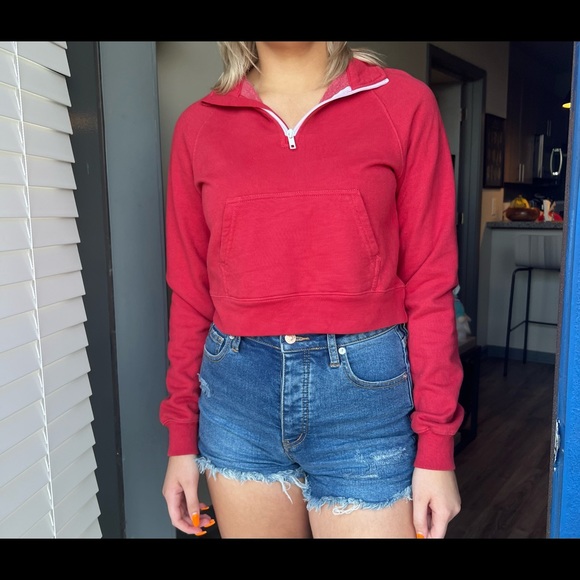 John Galt red cropped 1/4 zip - Picture 1 of 2